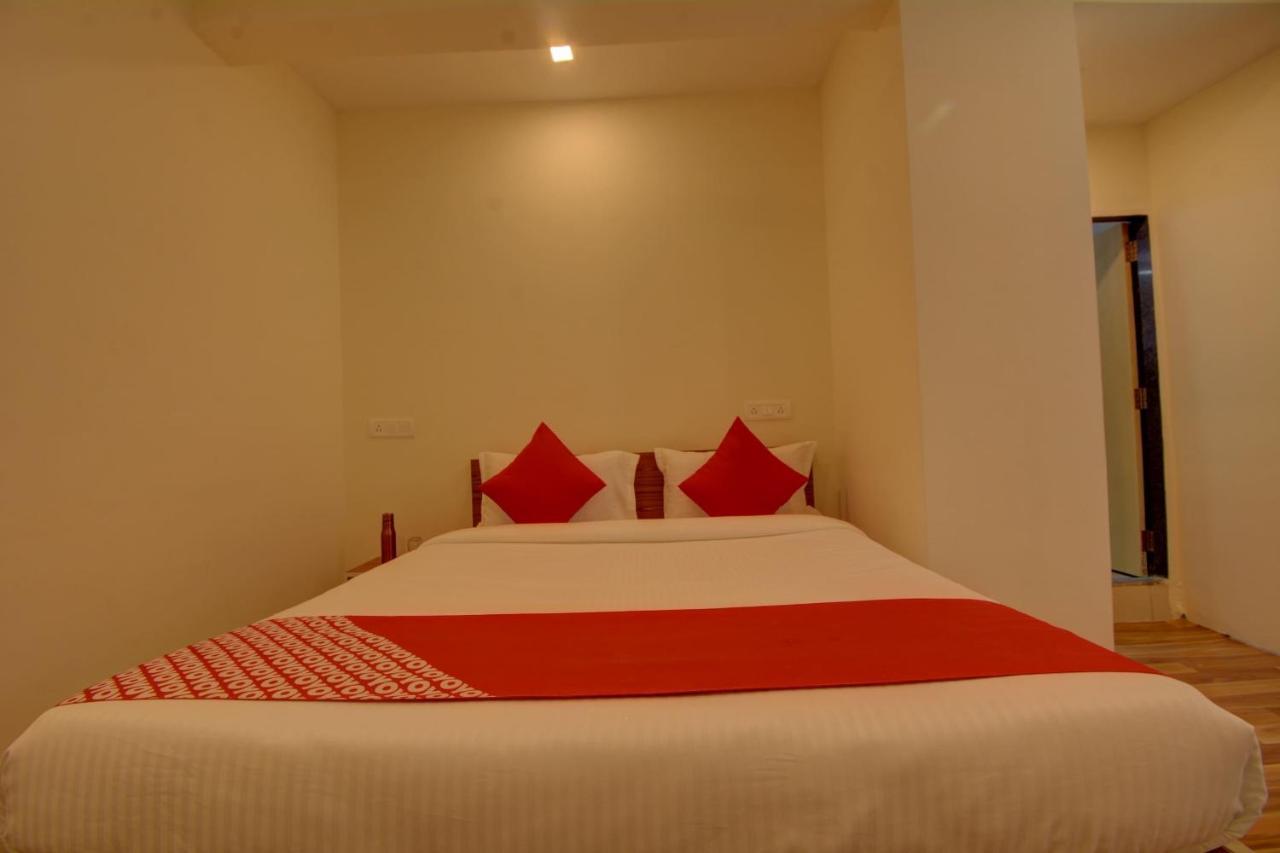 Oyo Flagship 47178 Pakko Inn Pune Dış mekan fotoğraf
